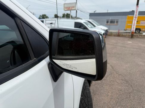 Used 2019 Chevrolet Silverado 1500 LT image 29