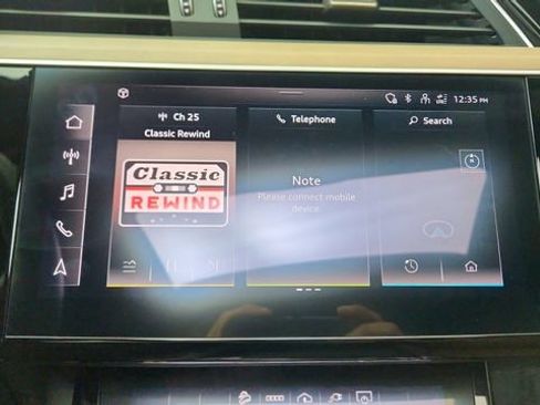 Used 2024 Audi Q8 e-tron Premium Plus w/ Premium Plus Package image 48