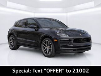 Used 2024 Porsche Macan AWD/4WD video 2