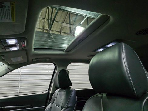 Used 2023 Kia Telluride S w/ S Sunroof Package image 15