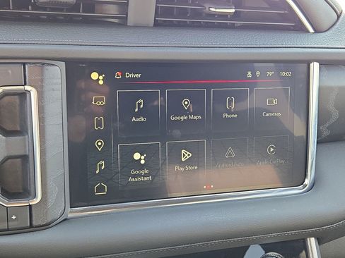 Used 2024 GMC Yukon XL Denali AWD/4WD image 19