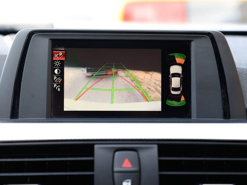 Used 2017 BMW 340i Sedan image 38