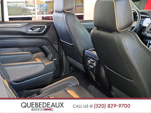 Used 2023 GMC Yukon AT4 w/ Technology Package AWD/4WD image 27