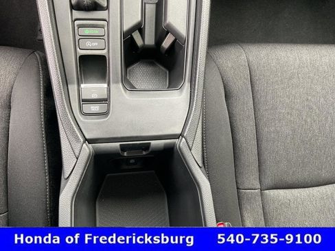 Used 2025 Honda Accord SE image 35