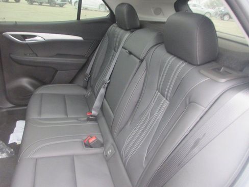 New 2026 Buick Envision Avenir image 14