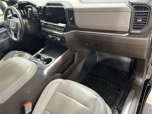 Certified 2024 GMC Sierra 2500 SLT w/ SLT Premium Package image 30