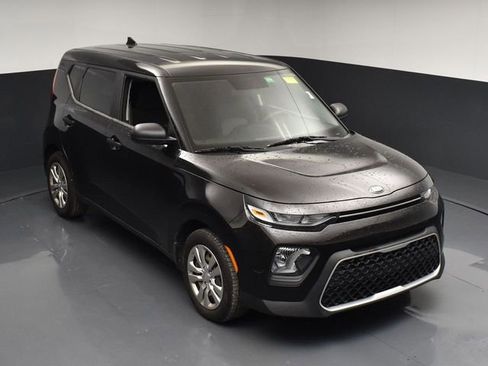 Certified 2020 Kia Soul LX FWD image 39