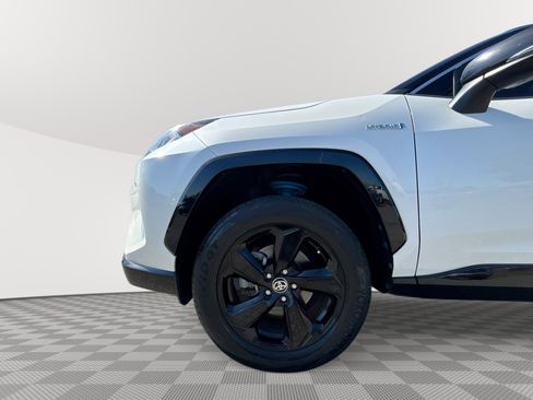 Used 2021 Toyota RAV4 XSE w/ XSE Grade Weather Package AWD/4WD image 19