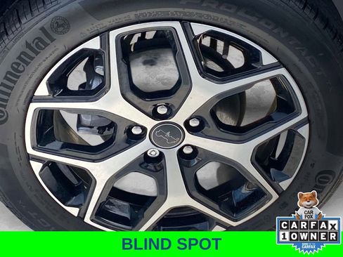 Certified 2025 Jeep Compass Limited image 28