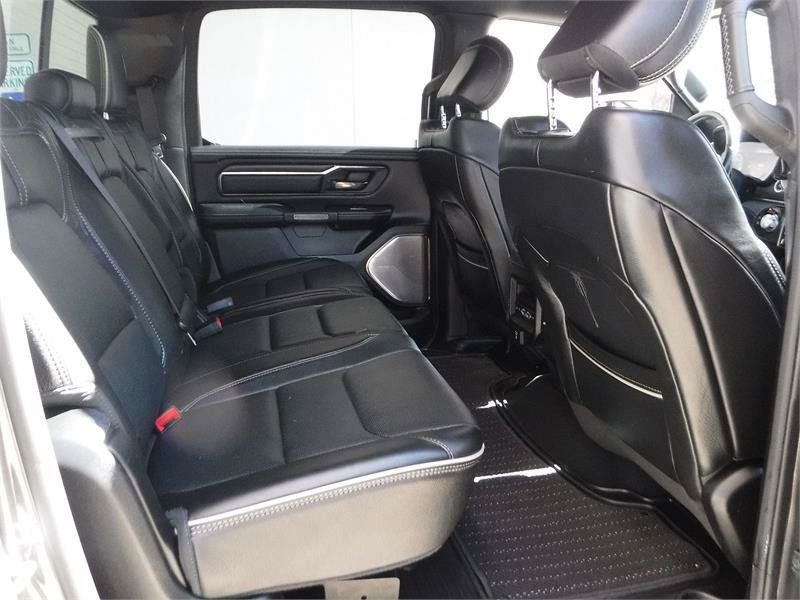 Used 2019 RAM 1500 Limited AWD/4WD image 6
