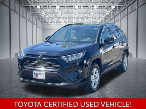 Used 2020 Toyota RAV4 XLE w/ All Weather Liner Package AWD/4WD image 4