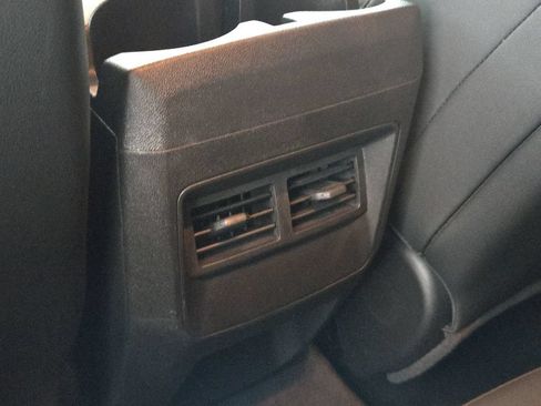 Certified 2025 Chevrolet Colorado Trail Boss AWD/4WD image 26