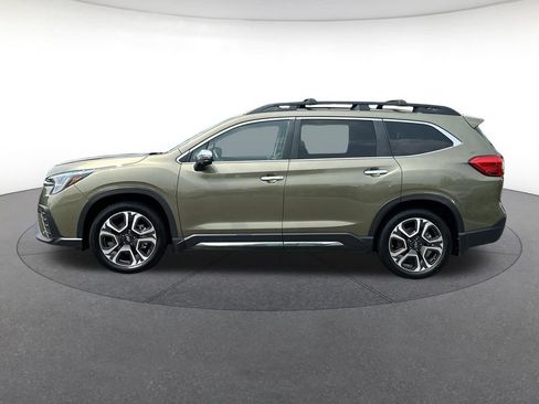 Used 2023 Subaru Ascent Touring AWD/4WD image 2