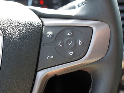 Used 2023 GMC Acadia AT4 w/ Preferred Package AWD/4WD image 36