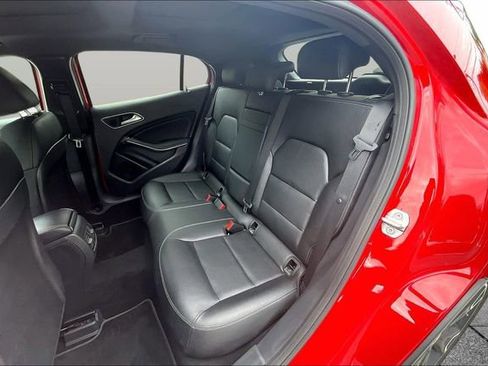 Certified 2019 Mercedes-Benz GLA 250 4MATIC image 25