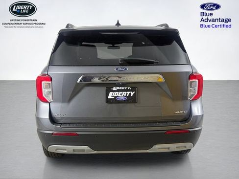 Certified 2023 Ford Explorer XLT w/ Equipment Group 202A AWD/4WD image 4