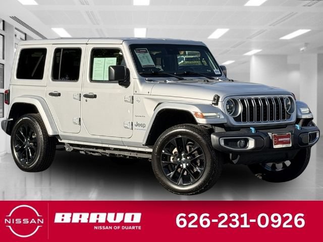 Used 2024 Jeep Wrangler Unlimited Sahara AWD/4WD image 1