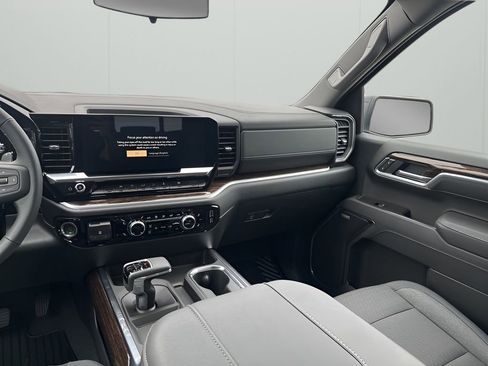 New 2026 GMC Sierra 1500 Elevation w/ Preferred Package image 24