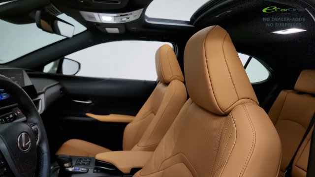 Used 2025 Lexus UX 300h FWD w/ Accessory Package (Z1) image 43