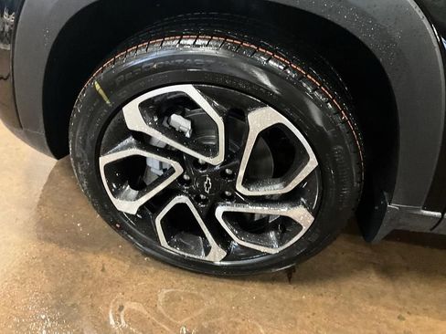 New 2026 Chevrolet Trax RS w/ Driver Confidence Package FWD image 14