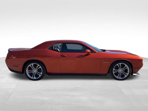 Used 2020 Dodge Challenger R/T RWD image 7