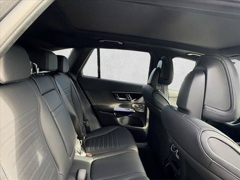 Used 2026 Mercedes-Benz GLC 350e 4MATIC image 22