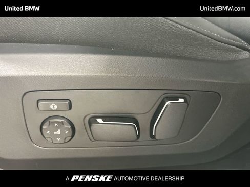 Used 2025 BMW X3 xDrive30i w/ Convenience Package AWD/4WD image 12