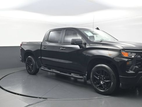 Used 2022 Chevrolet Silverado 1500 Custom AWD/4WD image 8