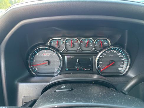 Used 2015 Chevrolet Silverado 1500 LTZ Z71 w/ Custom Sport Edition AWD/4WD image 9