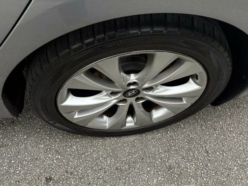 Used 2014 Hyundai Azera Limited image 8