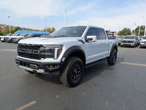 Used 2025 Ford F150 Raptor AWD/4WD image 10
