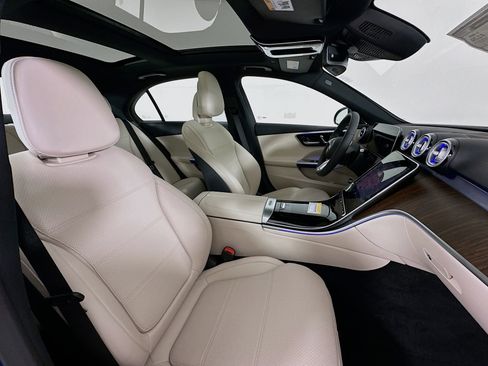 New 2026 Mercedes-Benz C 300 Sedan image 31