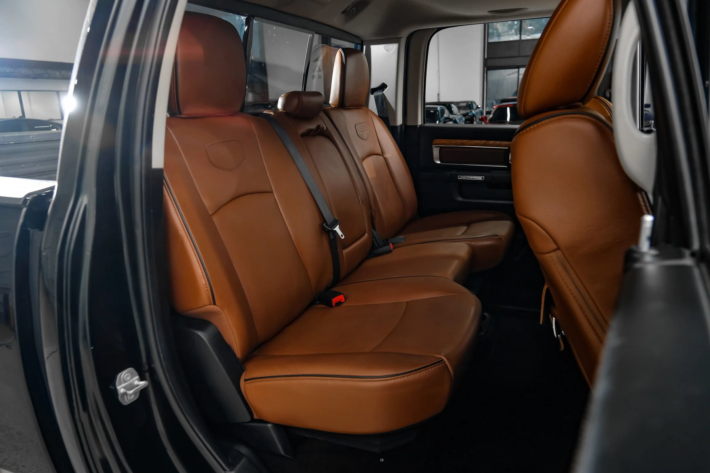 Used 2016 RAM 1500 Laramie Longhorn w/ Convenience Group AWD/4WD image 48