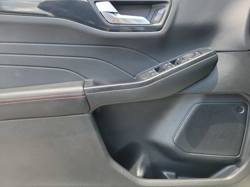 Certified 2025 Ford Escape ST-Line w/ Equipment Group 301A FWD image 20