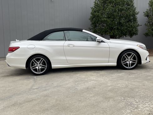 Used 2017 Mercedes-Benz E 400 Cabriolet image 8