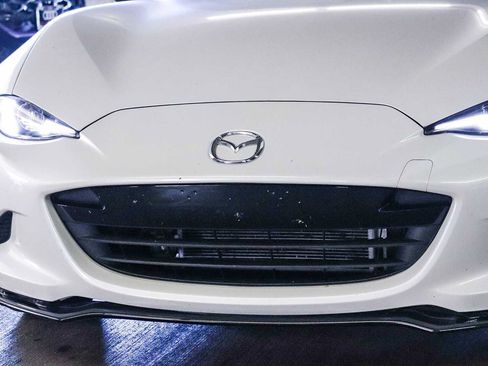 Used 2024 MAZDA MX-5 Miata Club w/ Interior Package RWD image 14