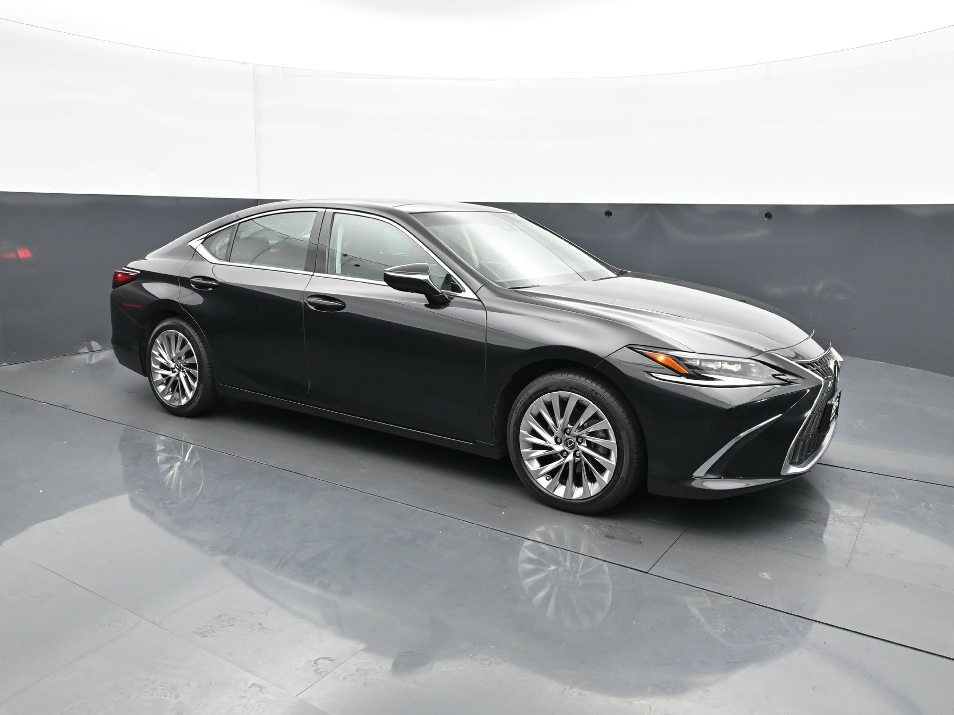Used 2022 Lexus ES 350 Ultra Luxury FWD image 9