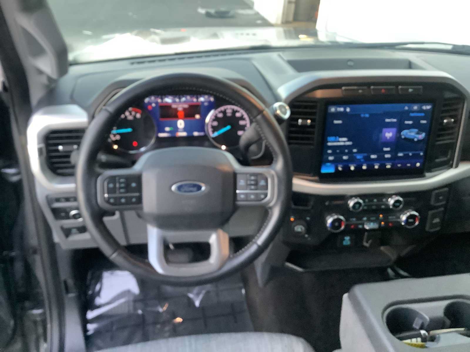 Used 2022 Ford F150 XLT w/ Equipment Group 302A High AWD/4WD image 10