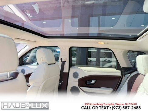 Used 2018 Land Rover Range Rover Evoque Autobiography image 16