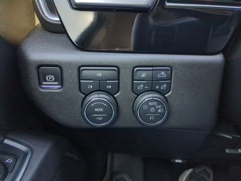 Certified 2025 Chevrolet Silverado 2500 LT w/ Trail Boss Package image 28