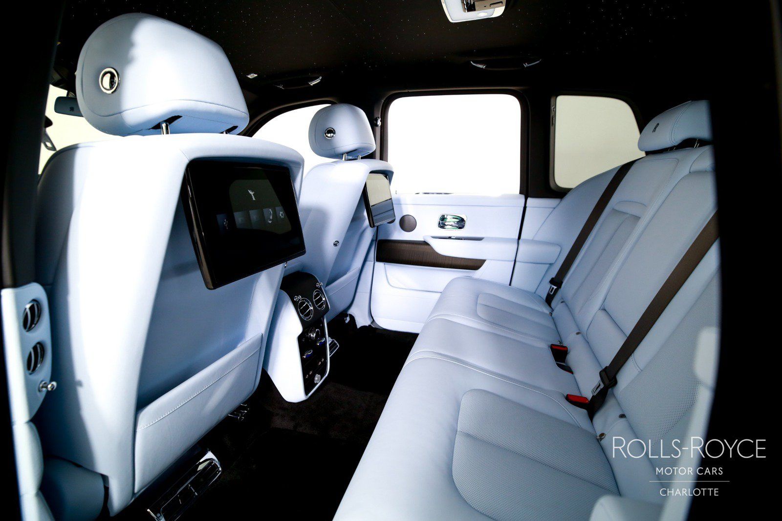 New 2027 Rolls-Royce Cullinan AWD/4WD image 20