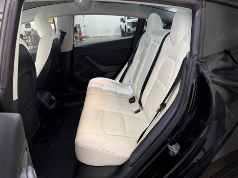Used 2023 Tesla Model 3 Standard Range RWD image 41