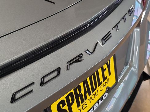 Used 2022 Chevrolet Corvette Stingray Convertible w/ 1LT image 31