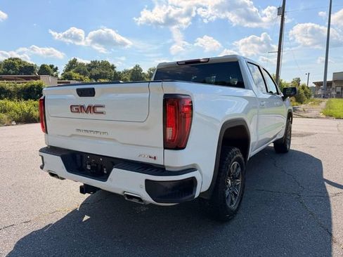 Used 2025 GMC Sierra 1500 AT4 AWD/4WD image 4