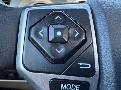 Used 2014 Toyota Sequoia Platinum image 21