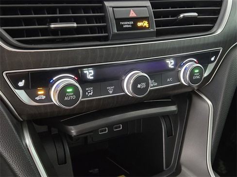 Used 2021 Honda Accord EX image 37