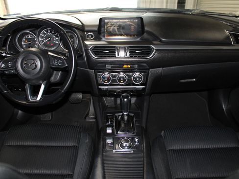 Used 2017 MAZDA MAZDA6 Sport FWD image 13