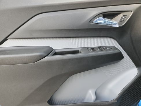 New 2027 Chevrolet Bolt LT FWD image 16