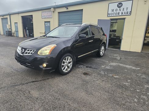 Used 2011 Nissan Rogue SV w/ SL Pkg image 8