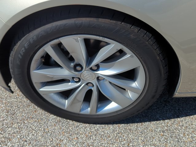Used 2014 Buick Regal FWD image 24